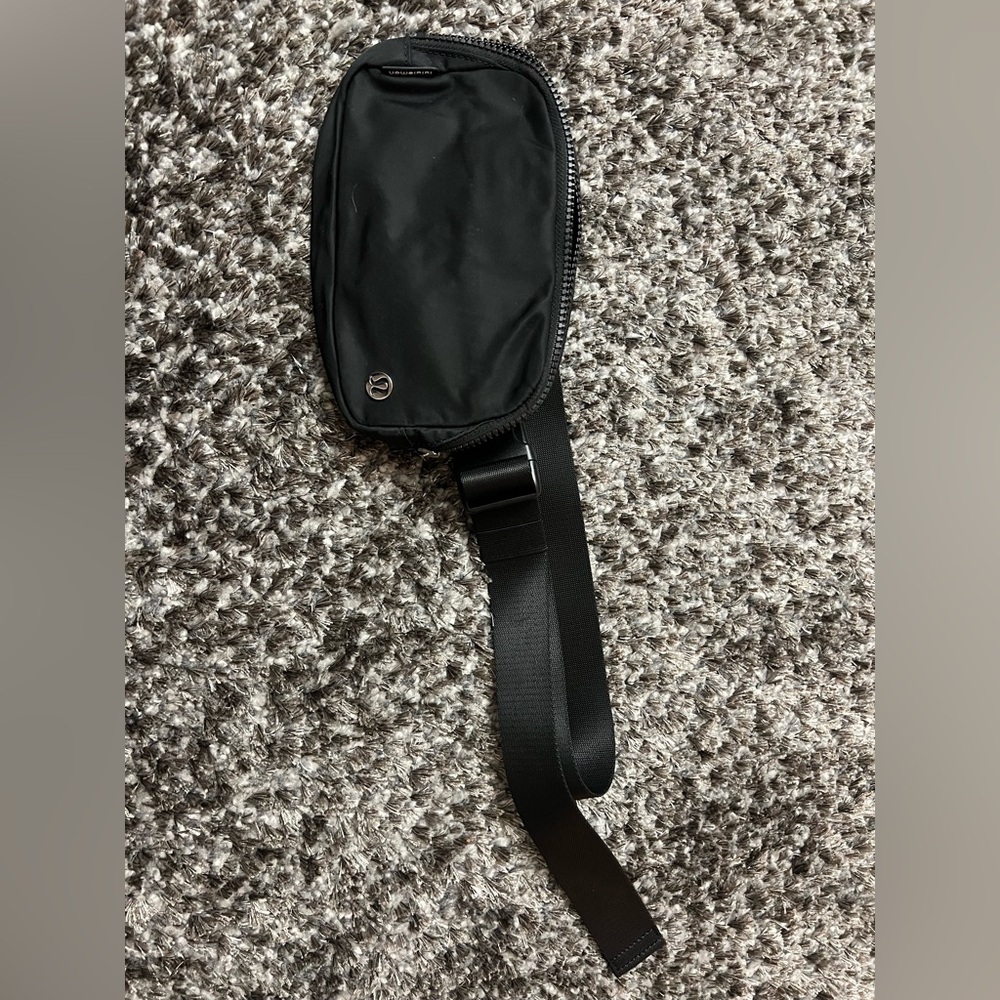 Lululemon Athletica Black Belt Bag